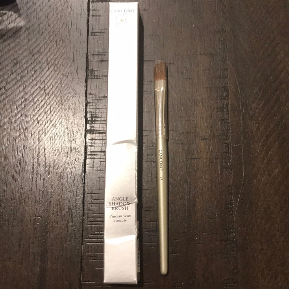 Lancôme Angle Shadow Brush